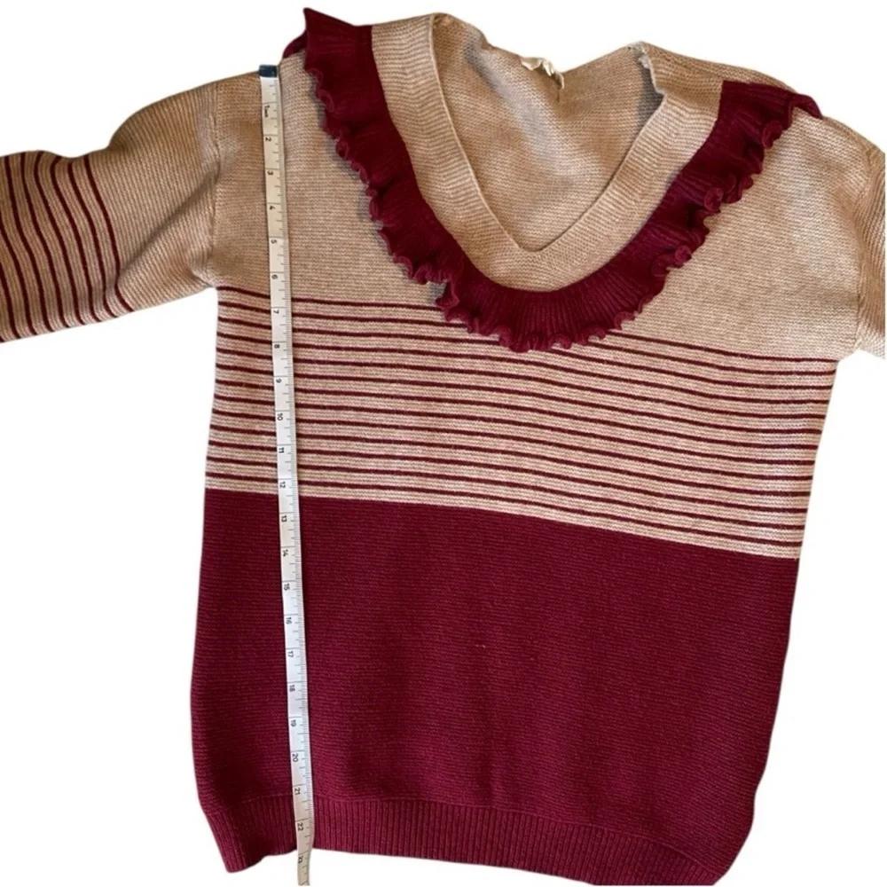 Entro Colorblock Ruffle V-Neck Sweater – Burgundy & Tan Striped Knit Size Small